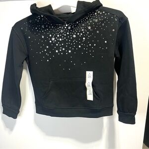 NEW Black Hoodie with Starry Design front pocket and fleece lining Girls 6-7